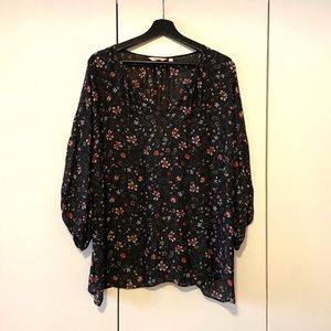 Floral patterned blouse